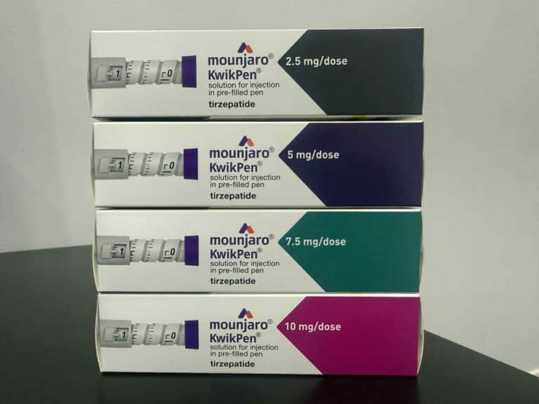 Different doses of Mounjaro pens (KwikPen) which available in Thailand as of May 2025 (Horizontal view)
