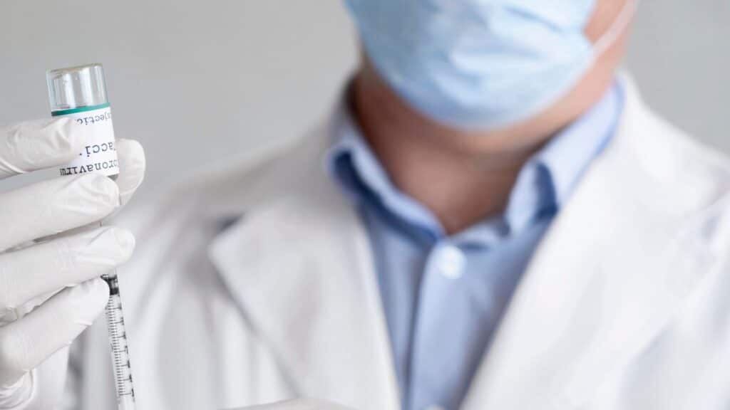What are the side effects of testosterone injections and how can they be managed?