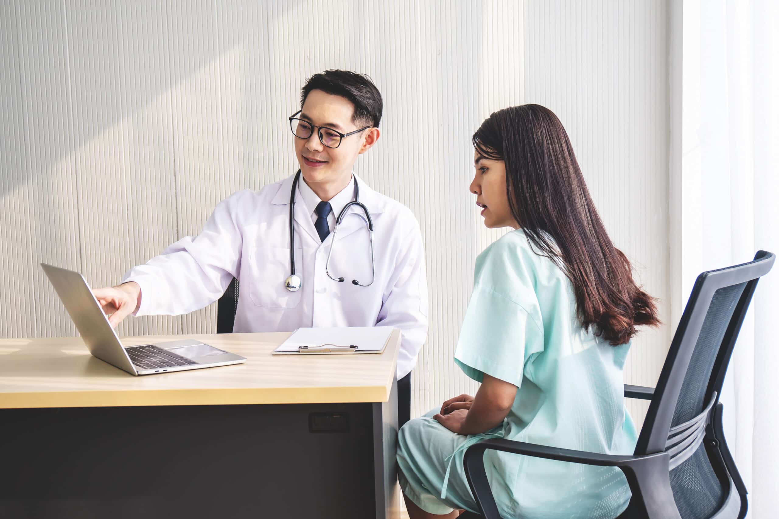Doctor consultation for retatrutide treatment under physician supervision Bangkok
